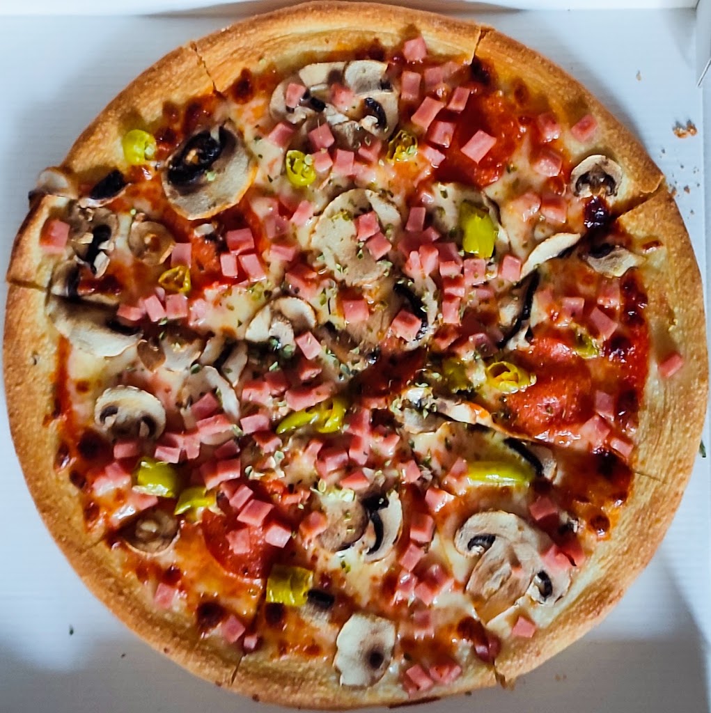 Pizzeria Crisa — Comida y bebida