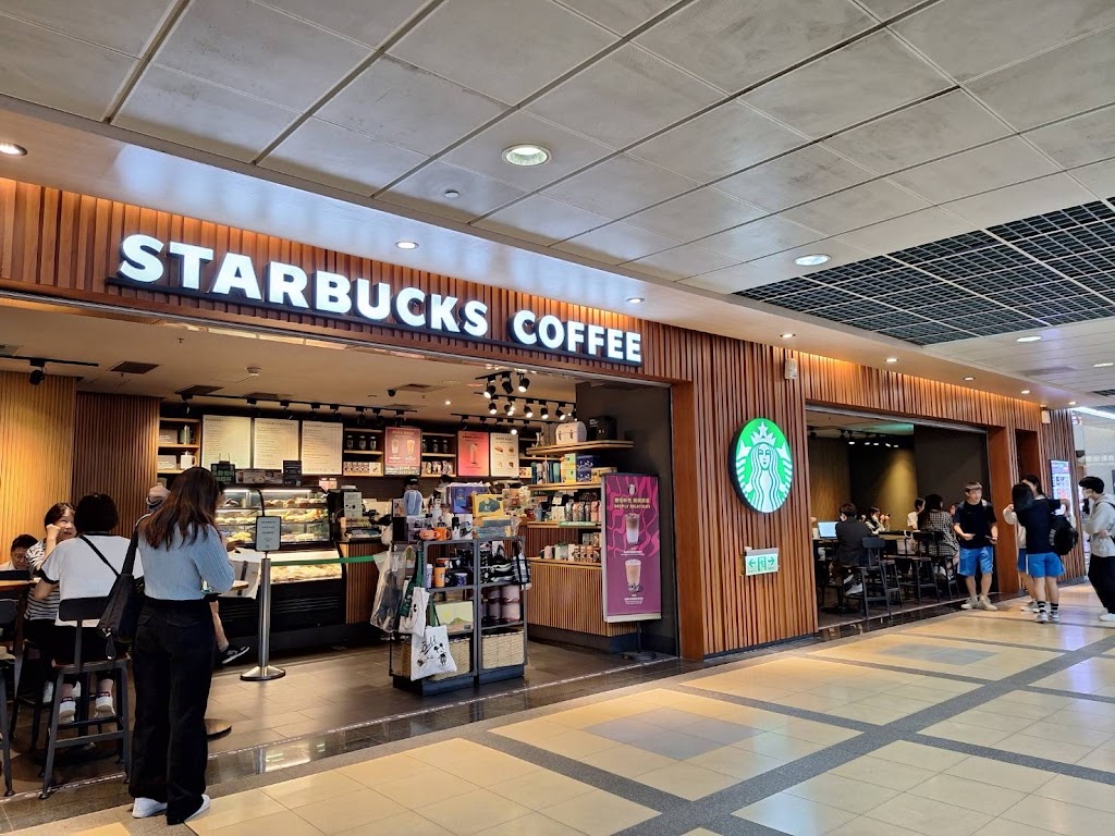 STARBUCKS 星巴克 (高鐵南港門市) 的照片