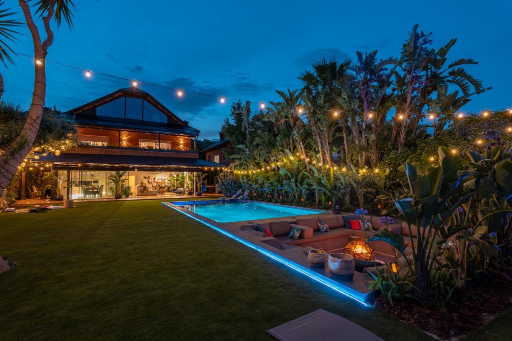 BARCELONA'S TROPICAL OASIS