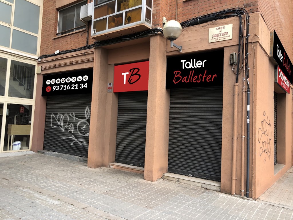 Taller Ballester — Exterior
