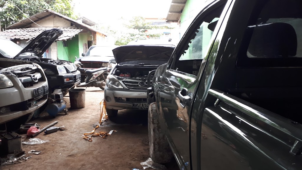 Bengkel Mobil Ambon