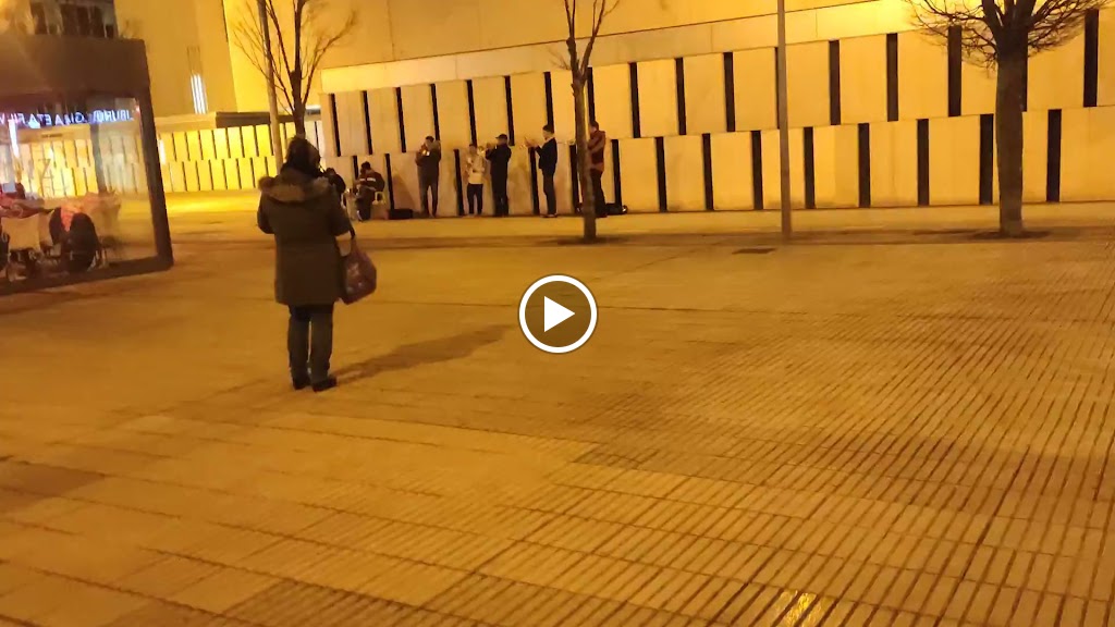 Cafeteria Restaurante Albeniz — Videos