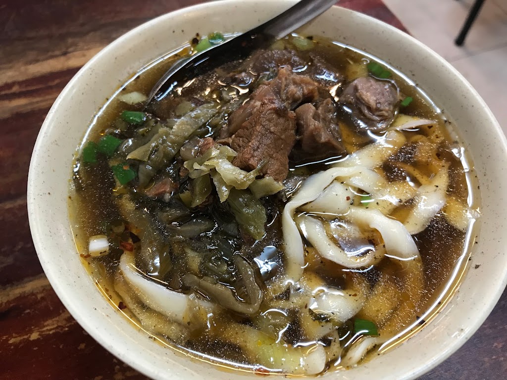 來來牛肉麵 的照片