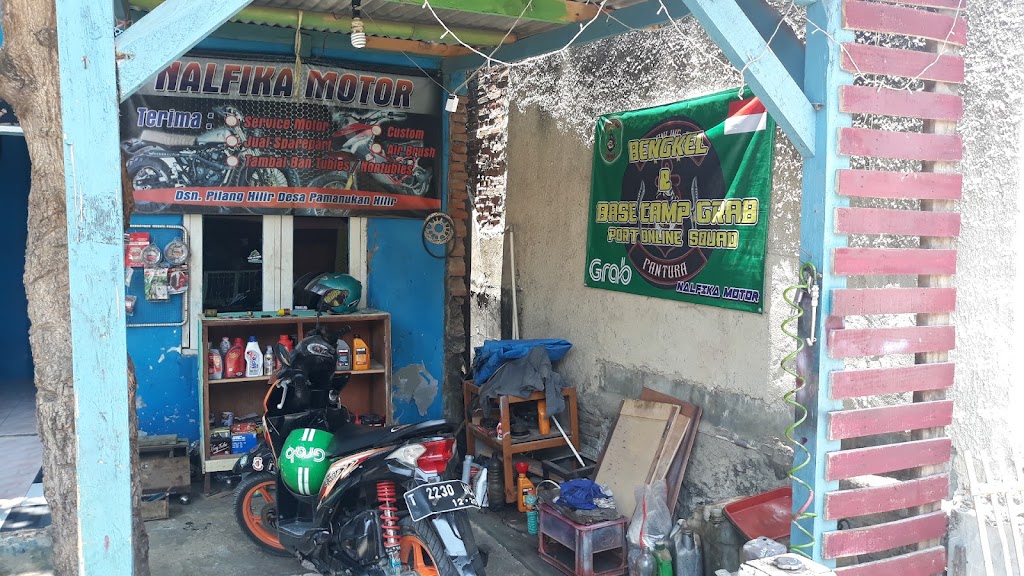 Bengkel dan base camp grab nalfika motor