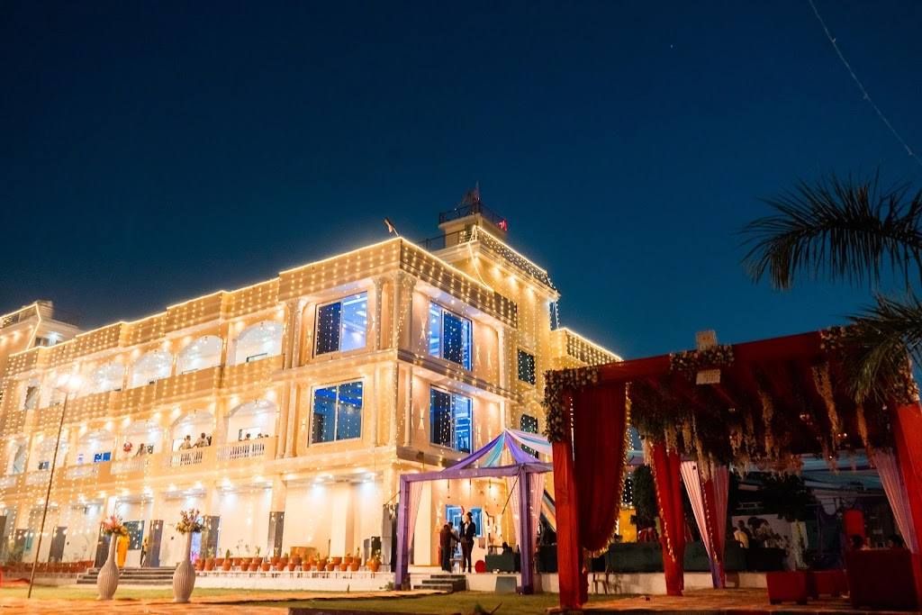 Hotel J K Palace