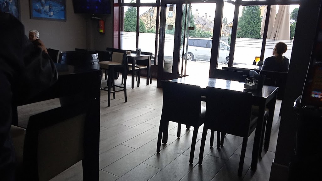 Cafe bar o' abellugu — Ambiente