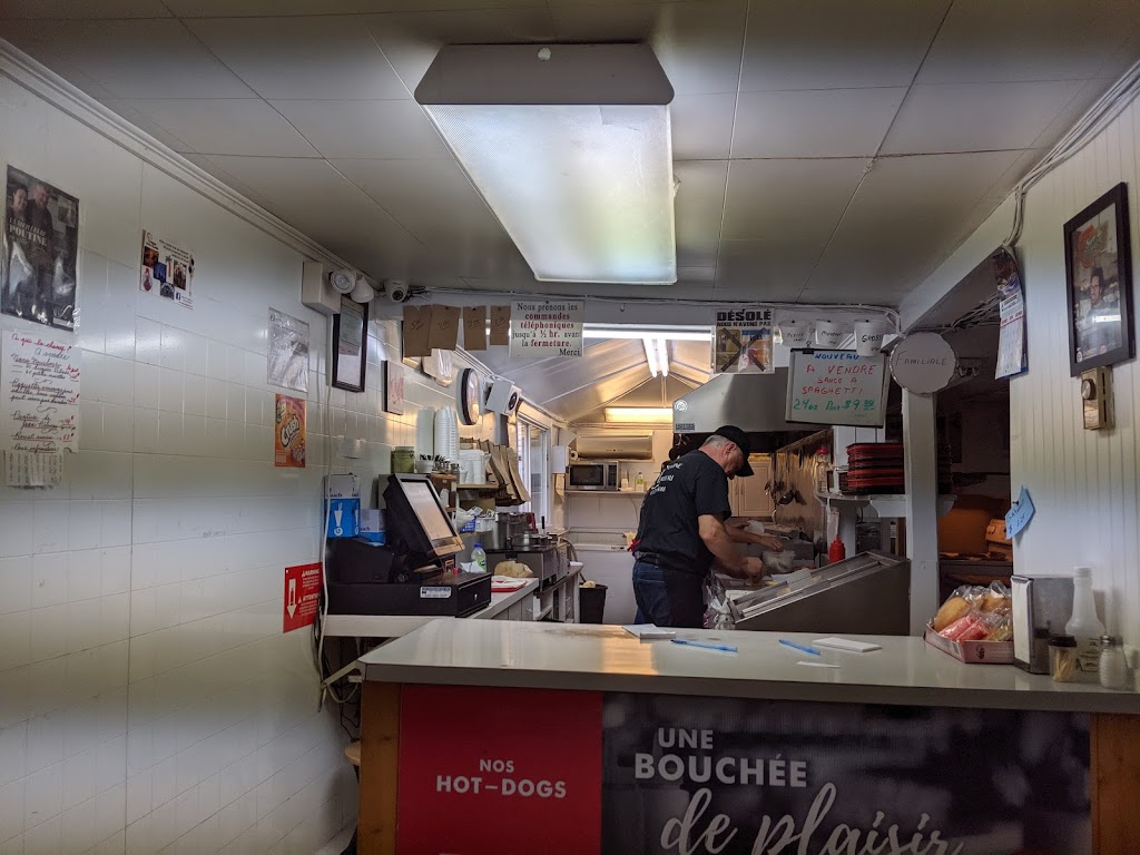 Cantine Hurteau Enr in Sorel-Tracy