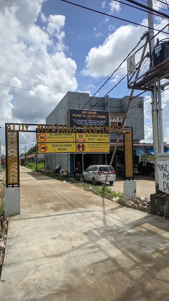 Bengkel Puncak Auto Mobil