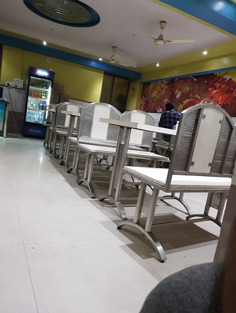 Yaadgar Restaurant