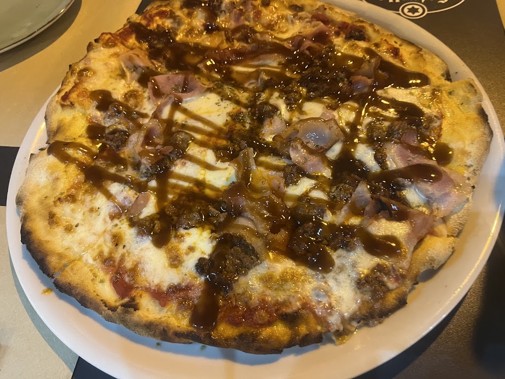 Restaurante LaPoza Leganes — Pizza