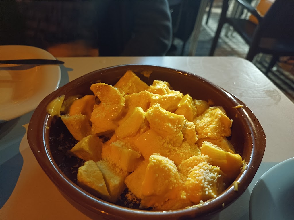 La Tasqueta del Mig — Comida y bebida