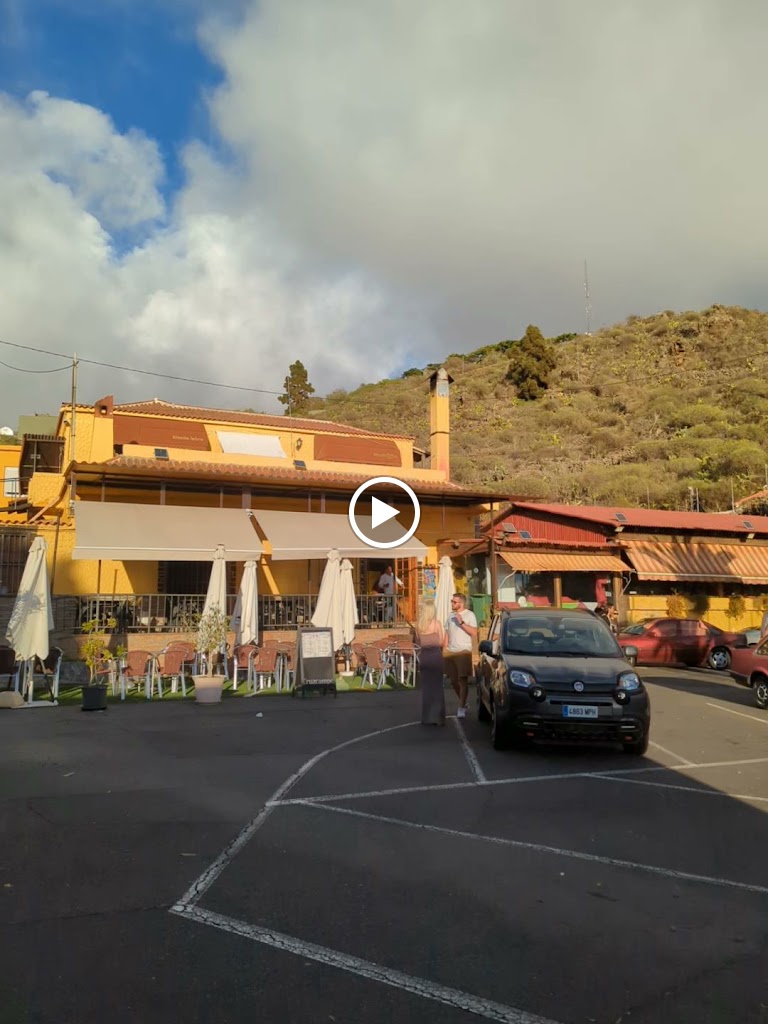 Restaurante Casa Sira — Videos