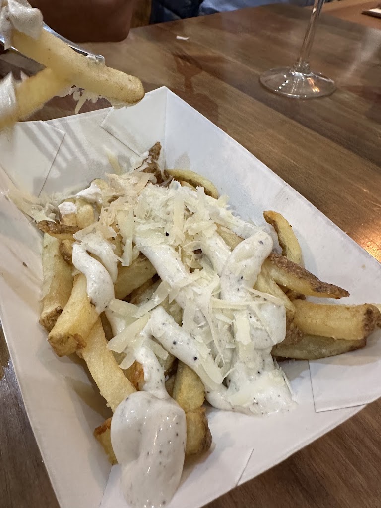 ALPA - Hamburgueseria smash — Comida y bebida
