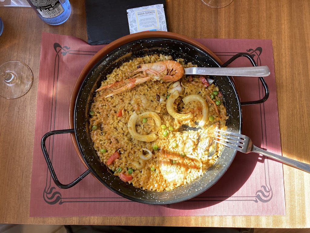 Restaurante El Bombero — Paella