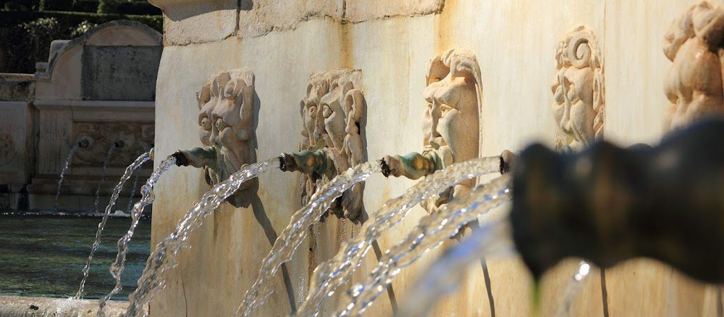 Fuente del Rey — Del propietario