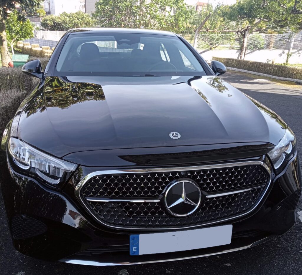 Autos Rayma. Taxi, alquiler de coches con conductor VTC Galicia