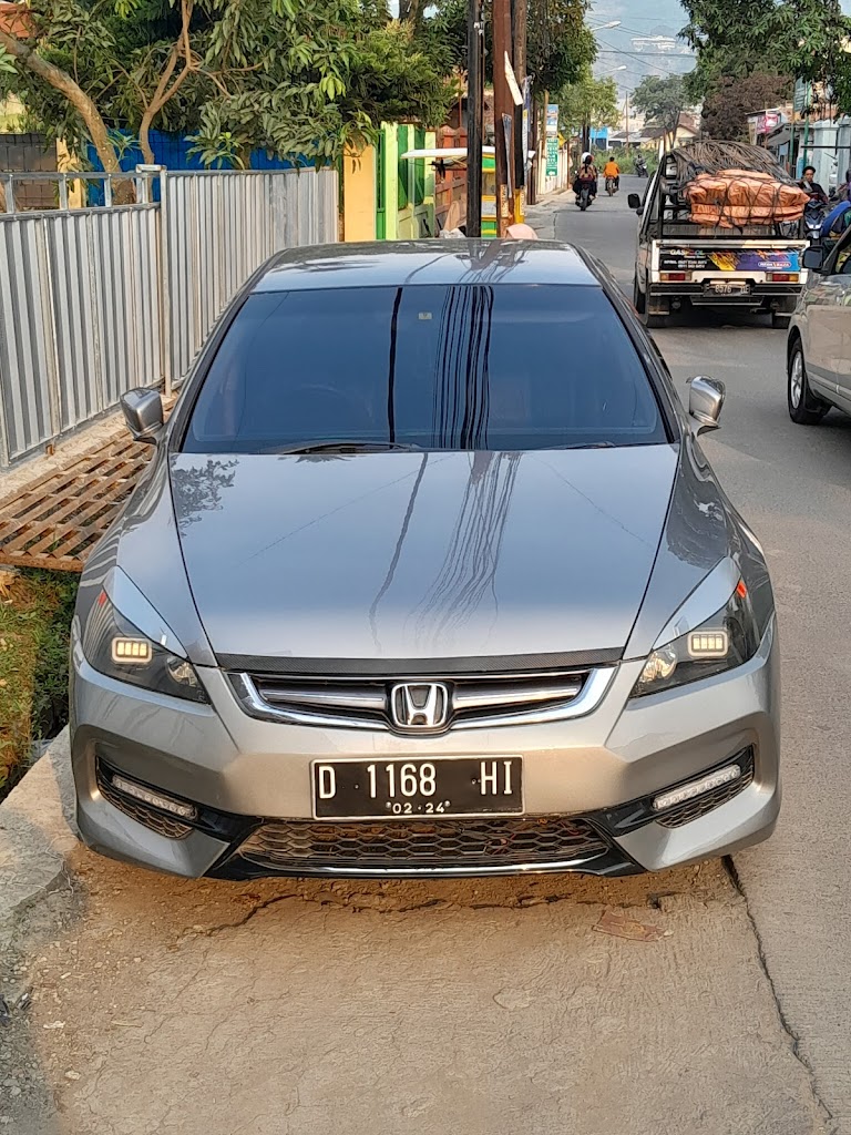 Bengkel cat mobil dan motor DB AUTOWORKS CUSTOM MODIFIKASI ( BODYKIT )