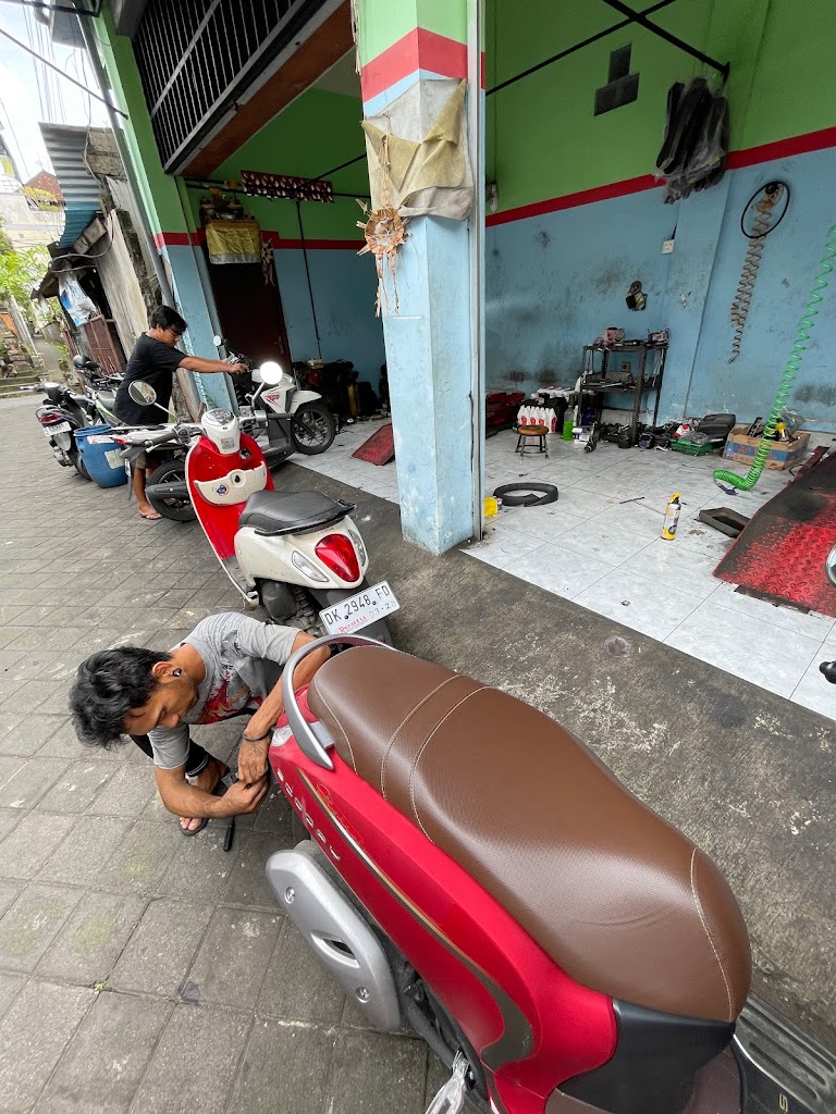Dedy Motor