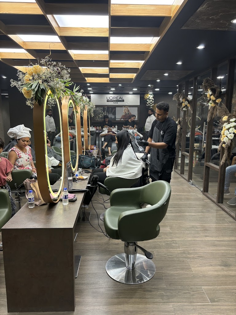 The Gravity Salon And Academy