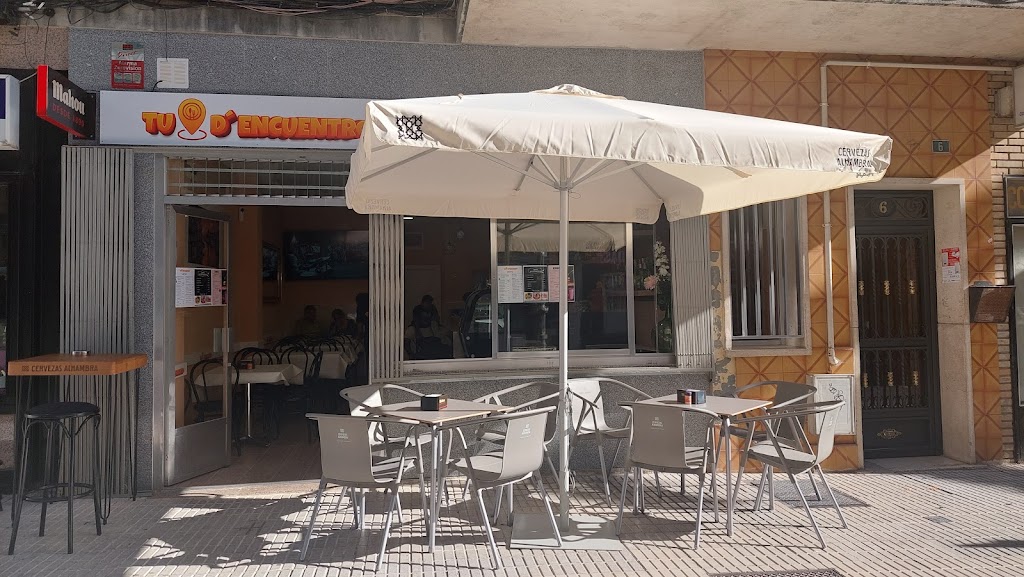 Bar comida ecuatoriana y tapeo Tu punto de Encuentro