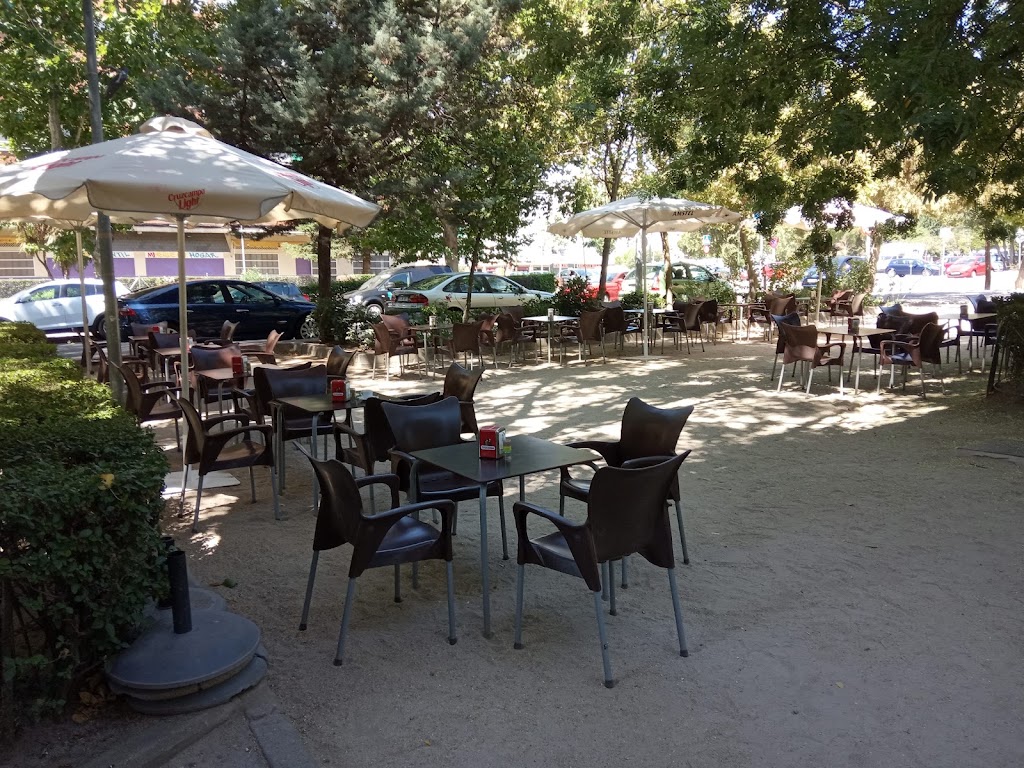 Bar de Zabeska — Ambiente