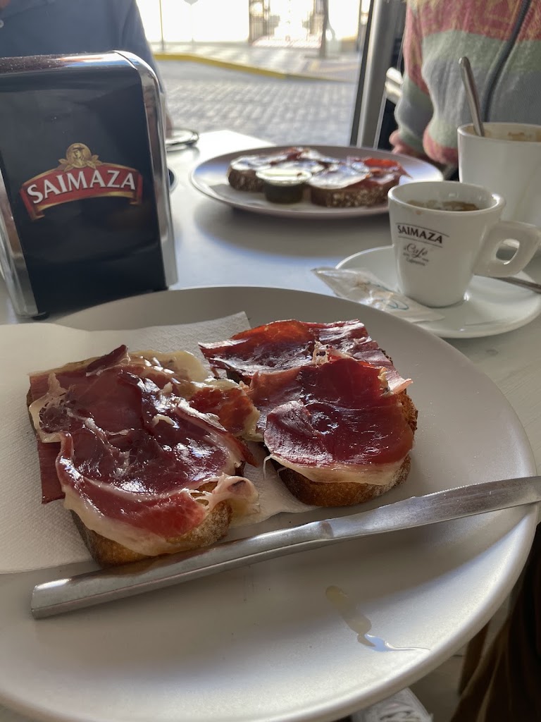 Nuestro Caffe — Cafe