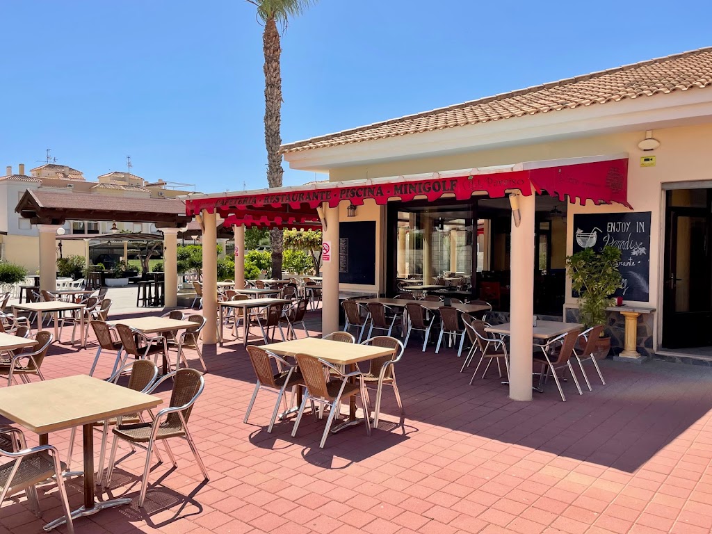 El Paraiso de Torrevieja — Ambiente