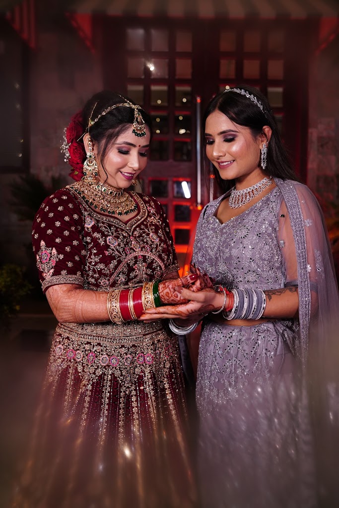 Zoog International Salon Tattoo Studio