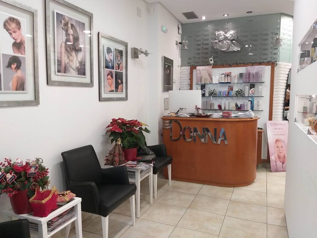 Peluqueria y Estetica Donna. Salon de belleza