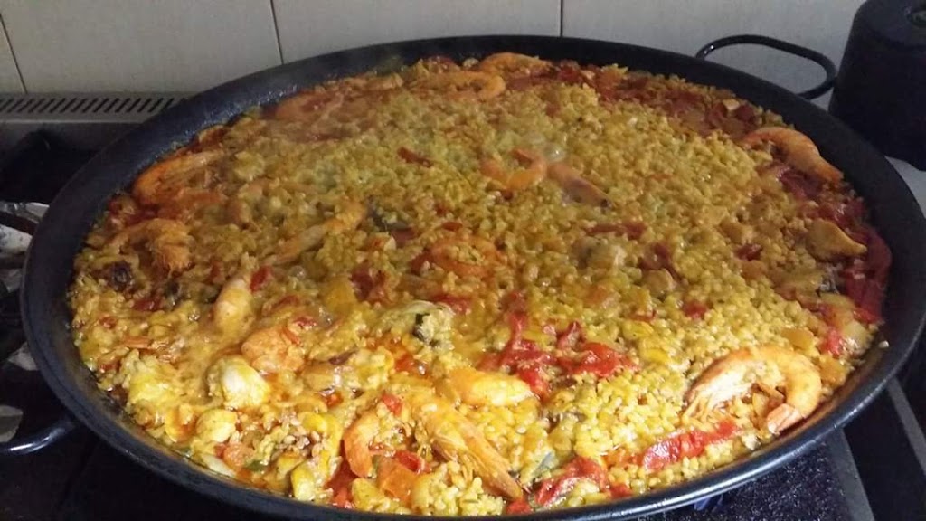 Bar Punto Y, — Comida y bebida