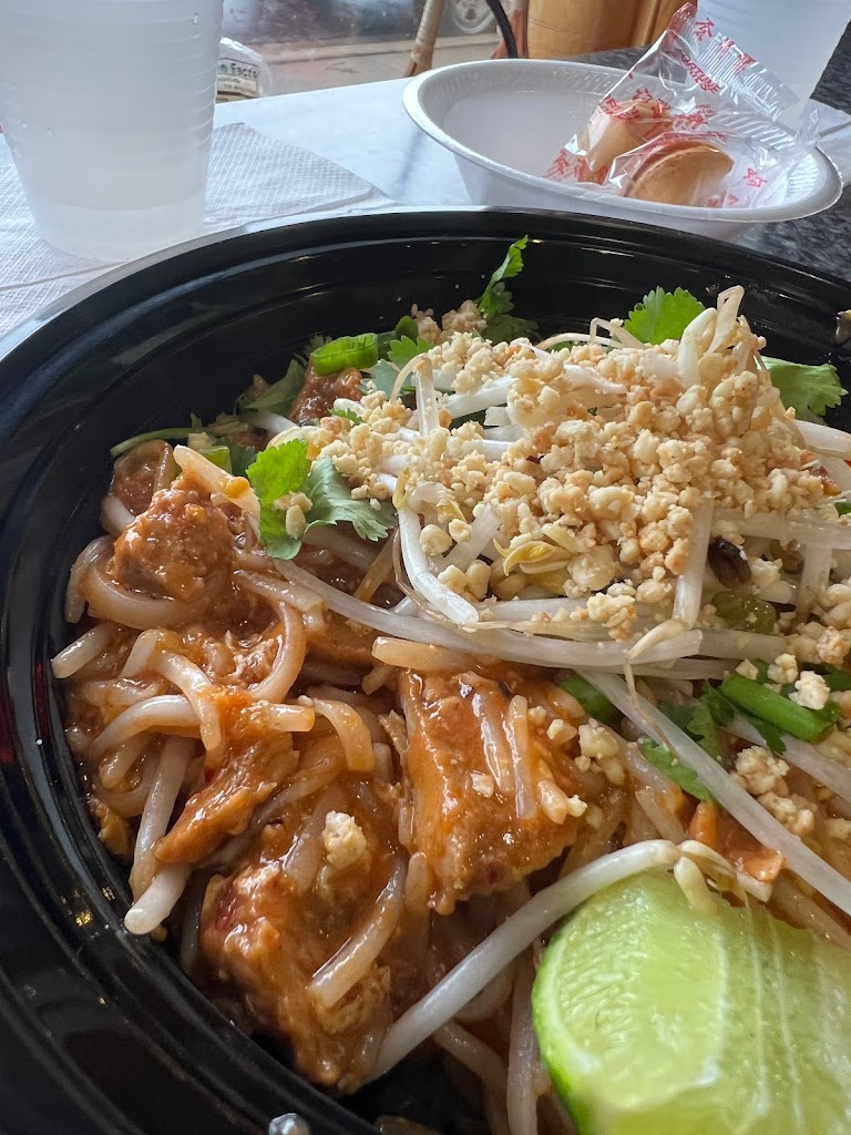 Ban | Thai Restaurant