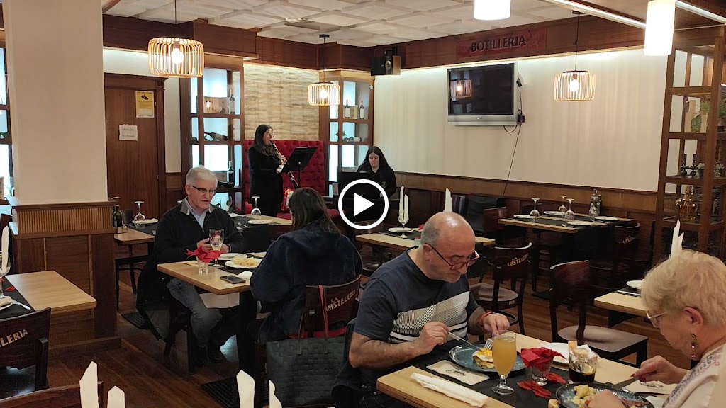 Restaurante La Amsteleria — Videos