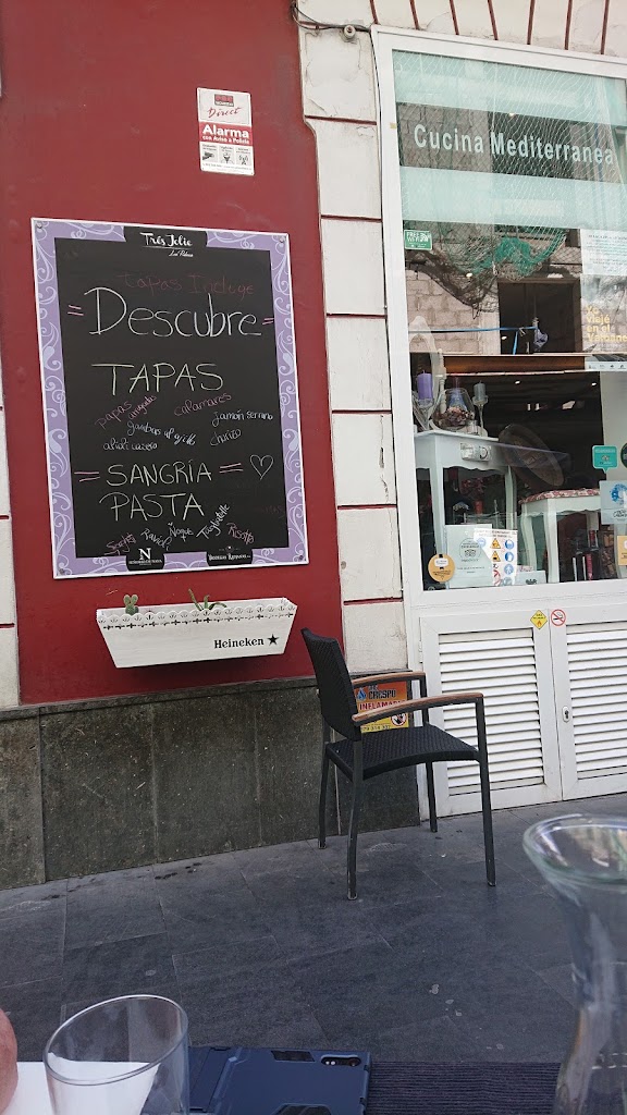 Restaurante Tres Jolie — Carta