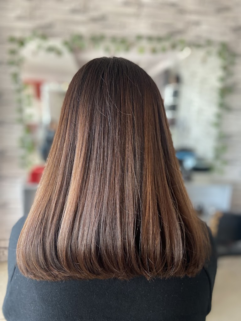 Studio Rem House Of Beauty Unisex Salon