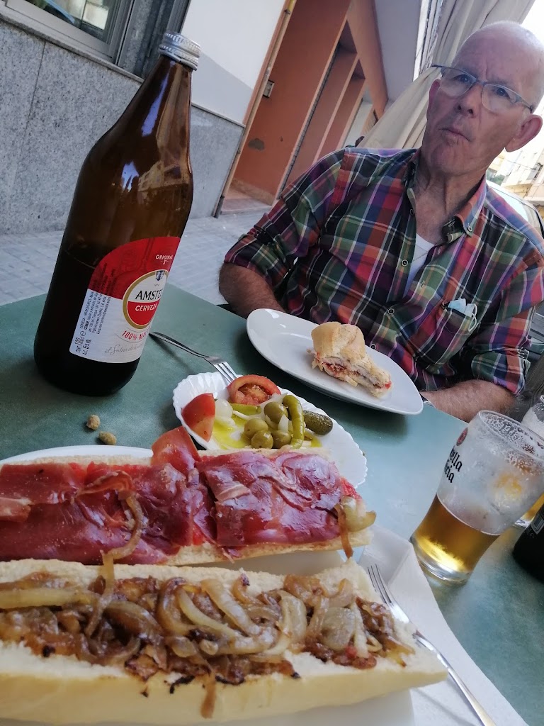 Bar Goyo — Comida y bebida