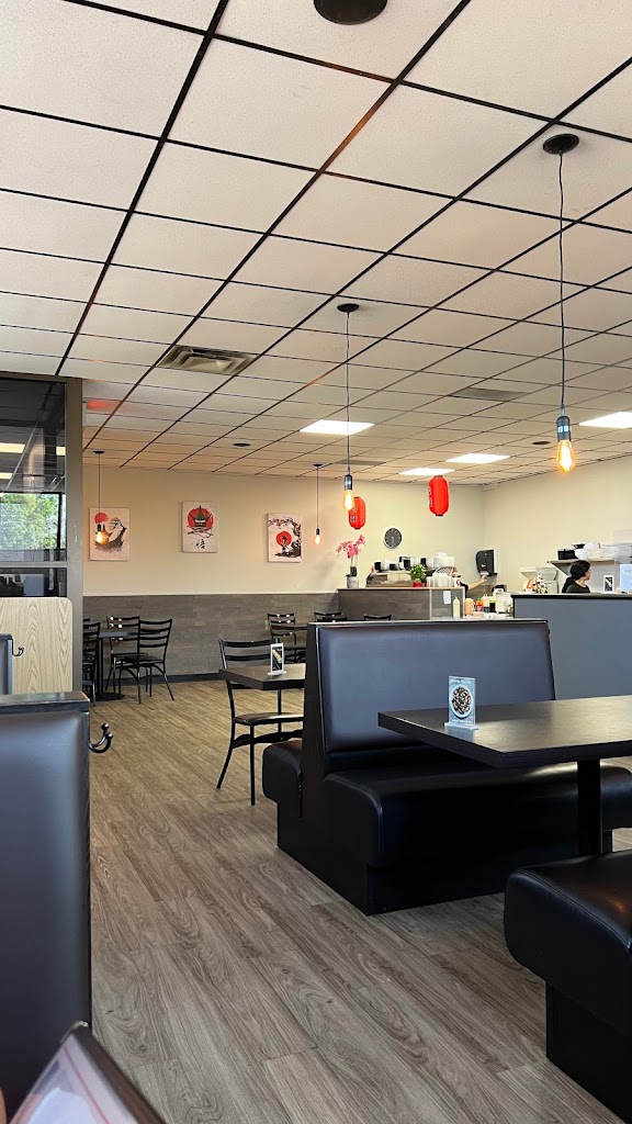 Outlaws Burgers and Fries in Thunder-Bay