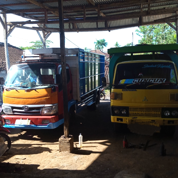 Bengkel Per Lestari Jaya