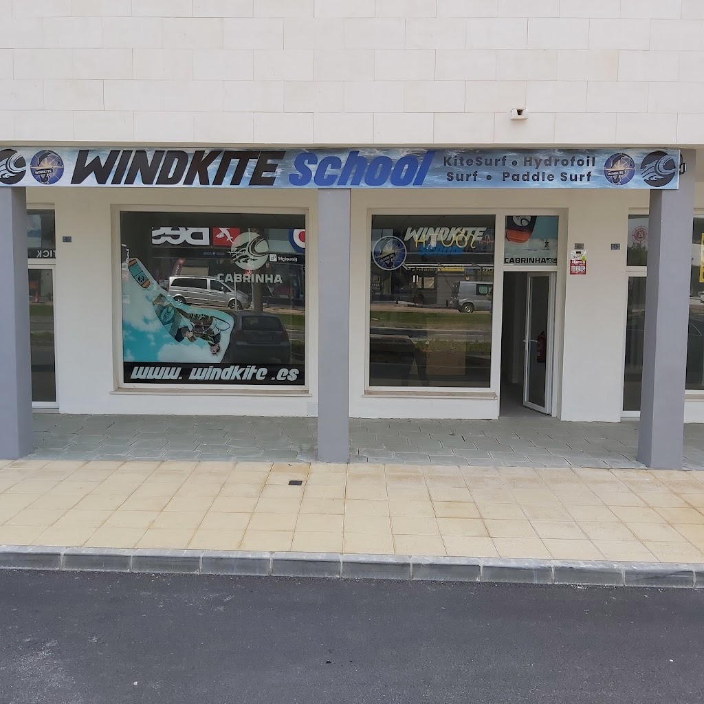 Windkite tienda y escuela de kitesurf