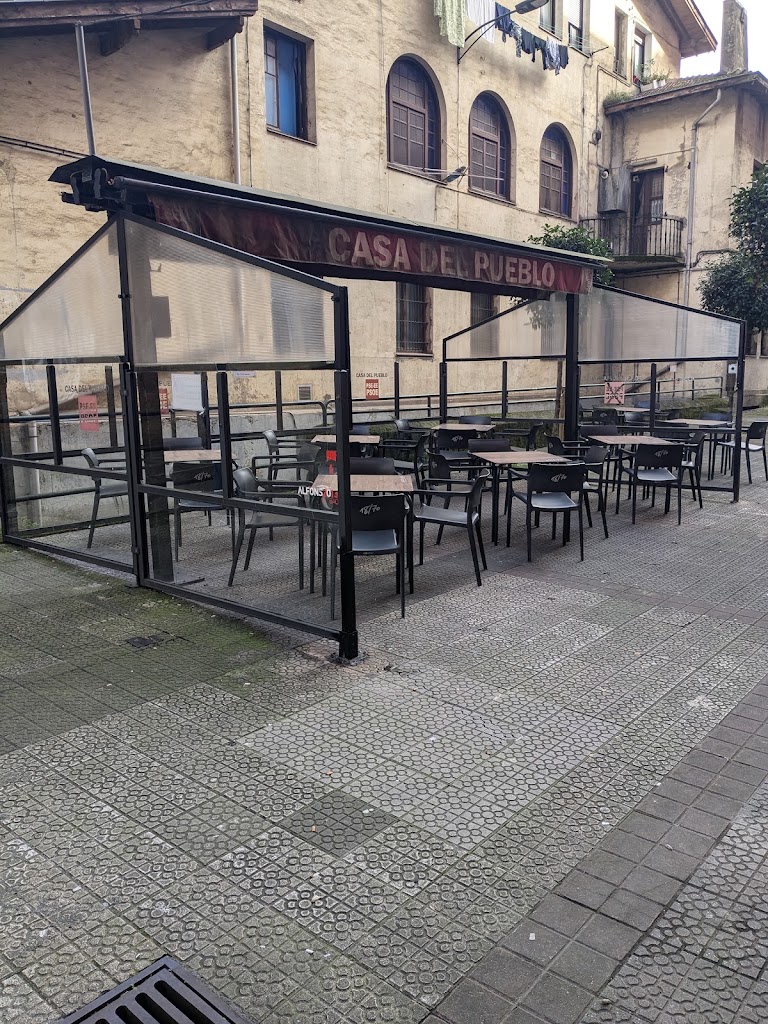 Casa del pueblo Santutxu bar PSOE — Del propietario