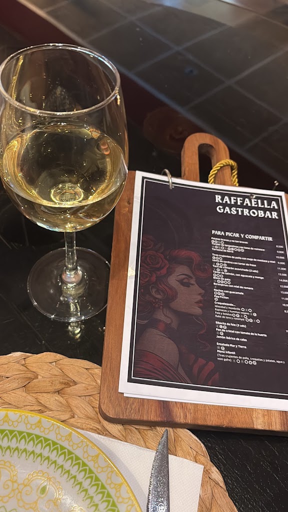 Raffaella Gastrobar — Carta