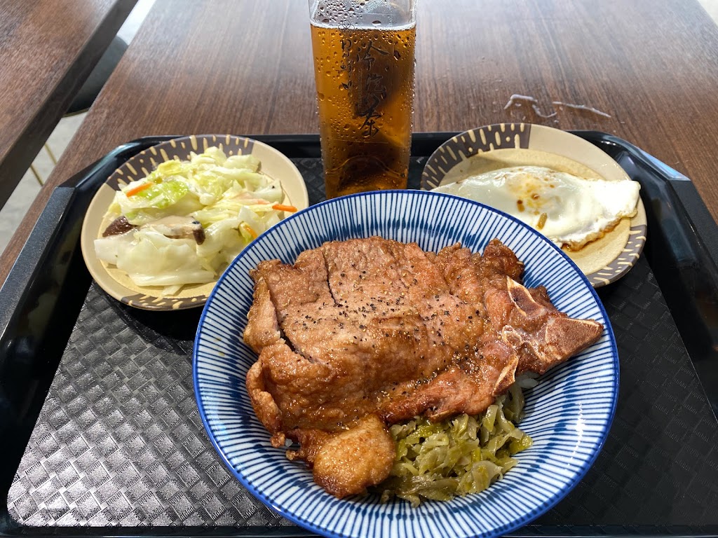 日日鮮雞肉飯 的照片