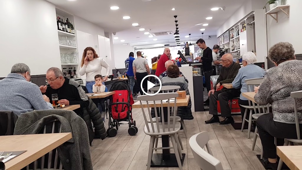 Castells Bar Restaurant — Videos