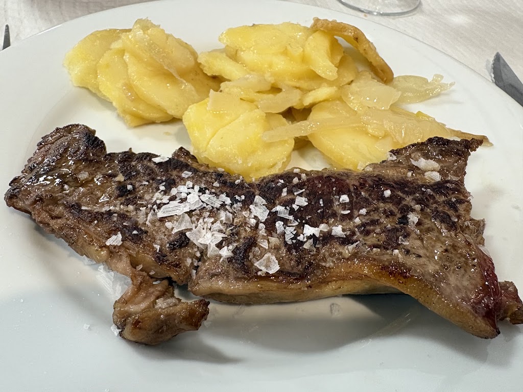 J. Luis II Restaurante — Churrasco