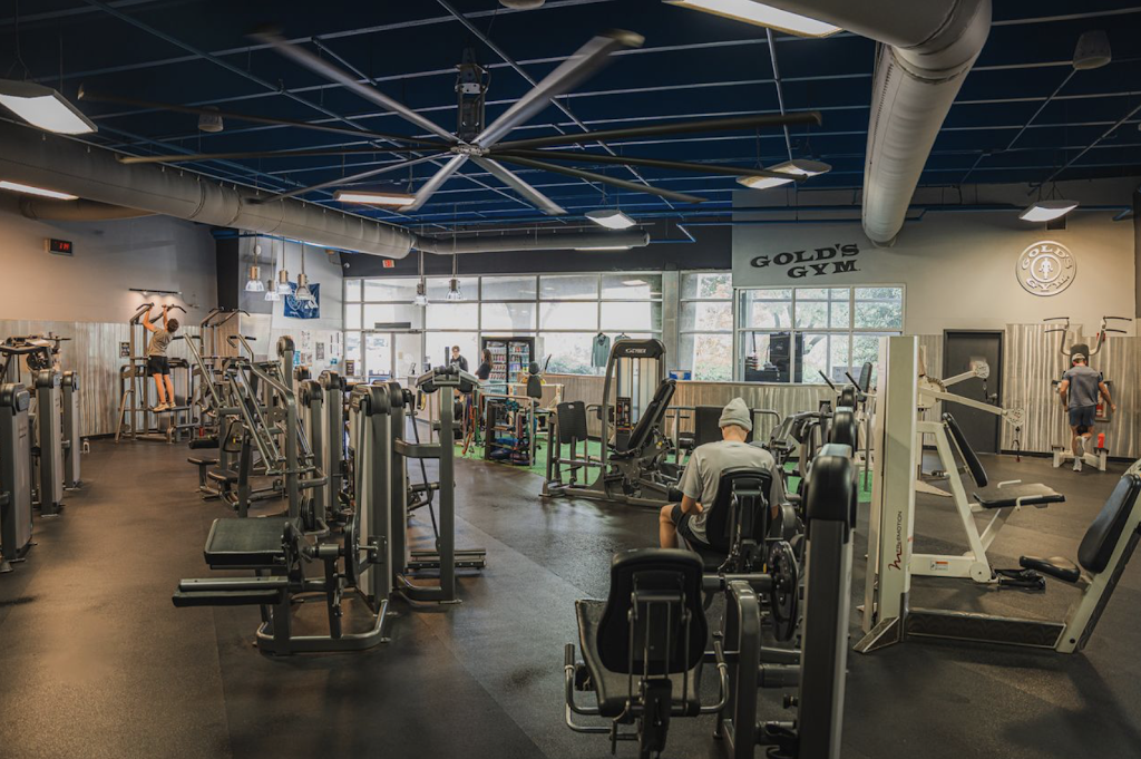  Gold's Gym