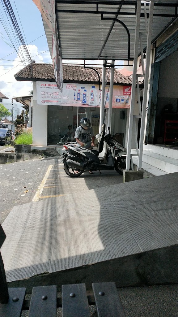 AHASS 07783 Santi Rahayu Motor Ubud