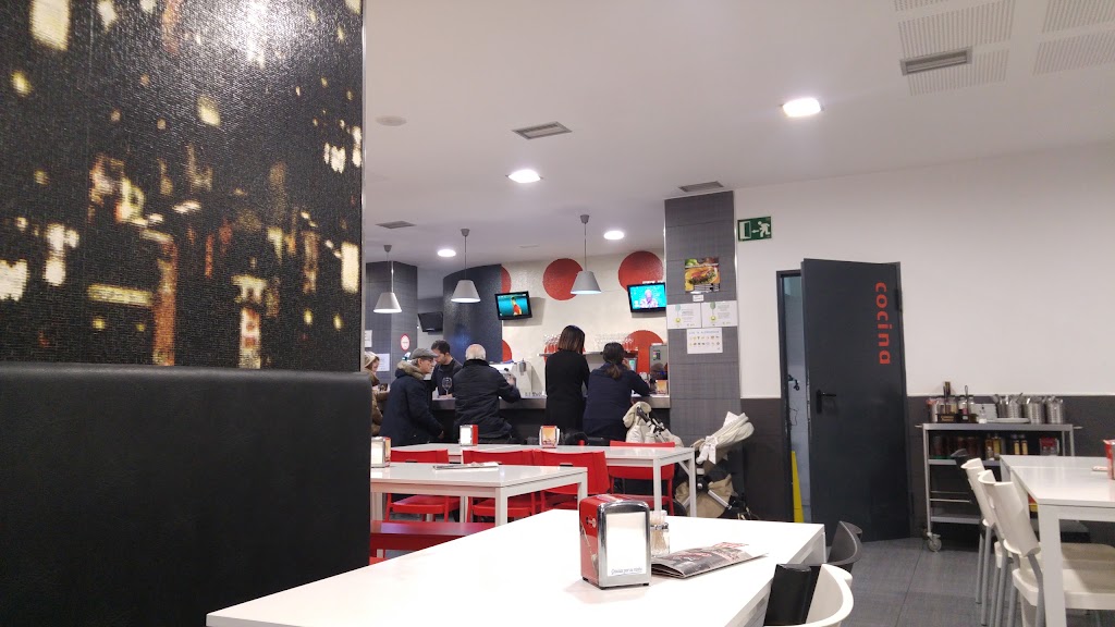 Hamburgueseria Herman — Ambiente