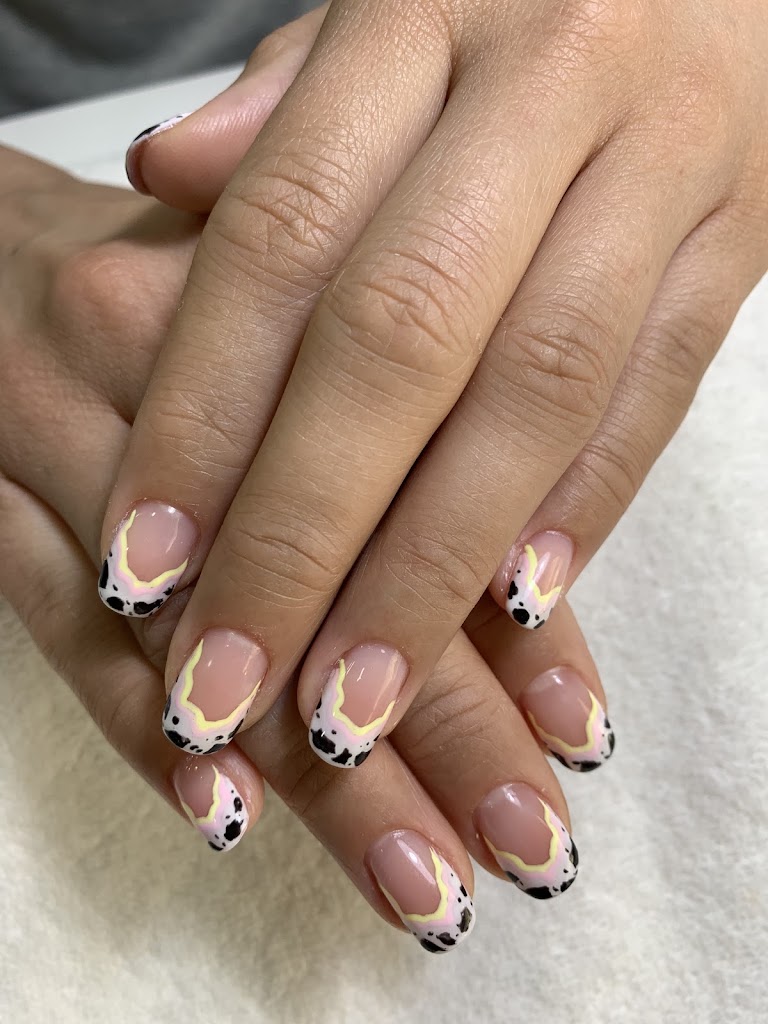 Tania Costa Peluqueria, Estetica y Unas — Manicura