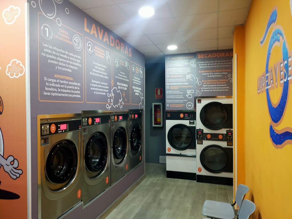 Lavanderia Autoservicio Limpieza y Esencia