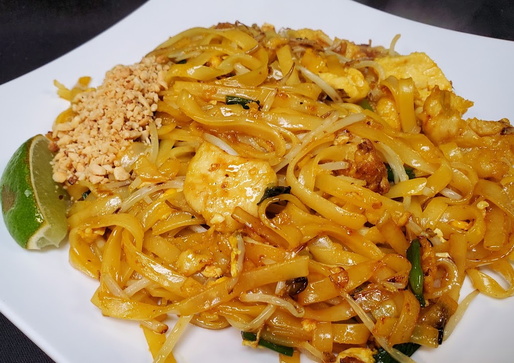 Muang Thai Restaurant & Sushi