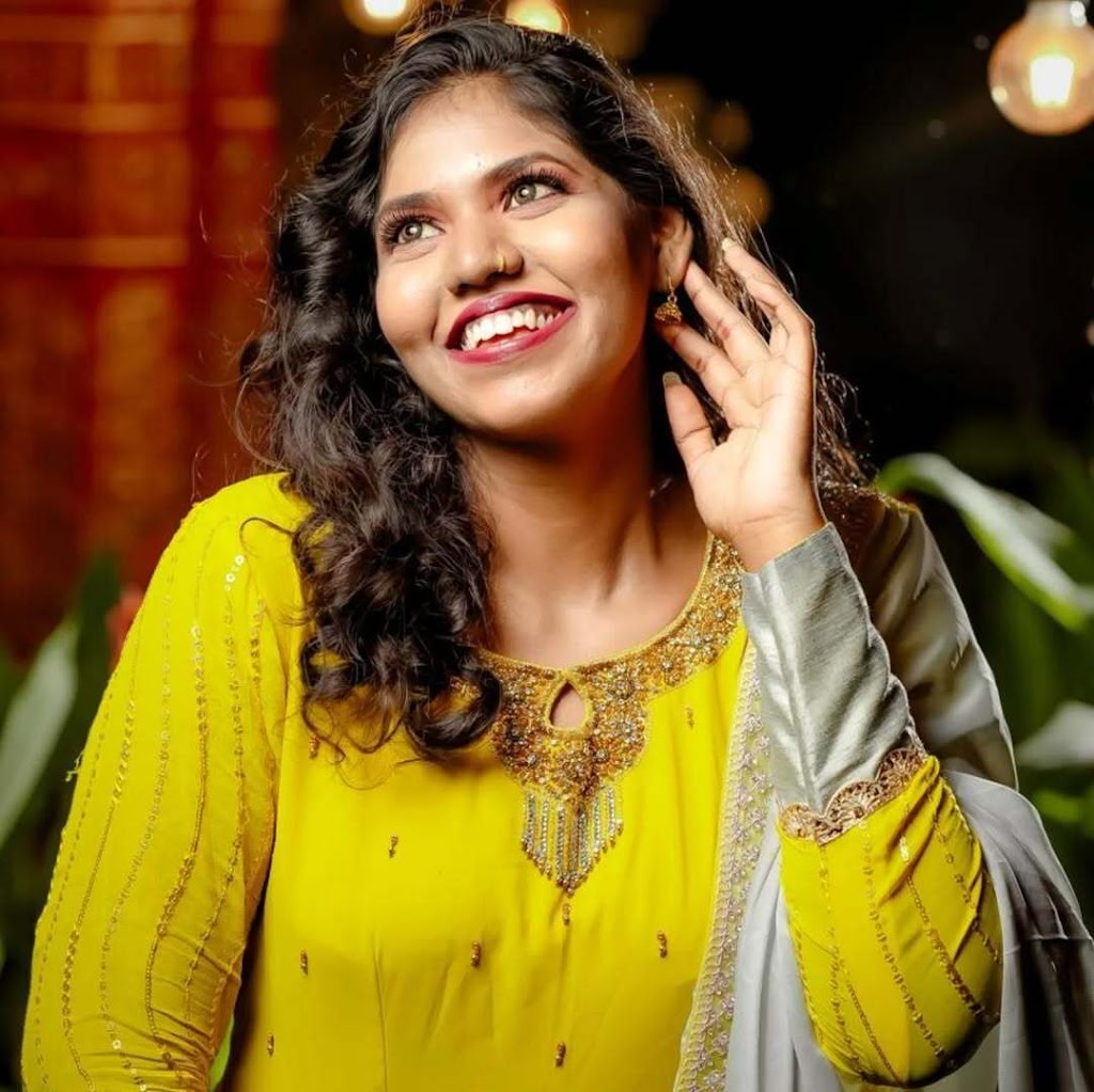 Styloria Beauty Parlour Academy Bridal Makeup Beauty Services In Thiruvarur